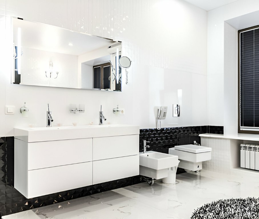 salle de bain noir et blanc