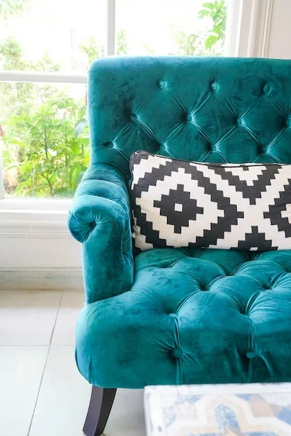 bleu-paon-mur
