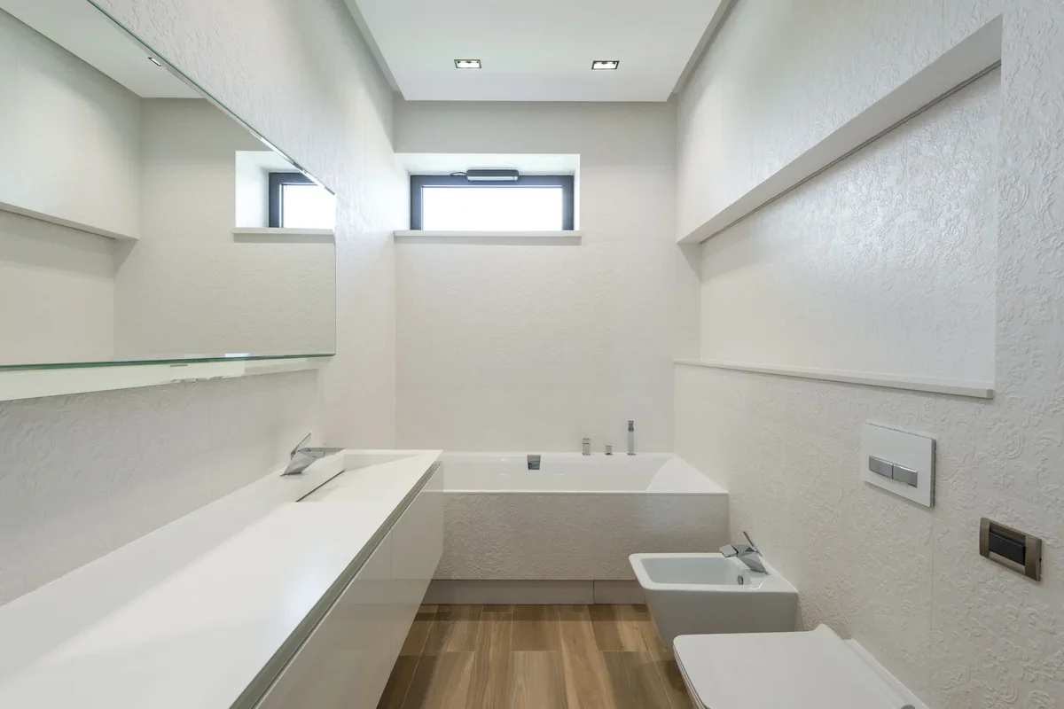 salle de bain blanche
